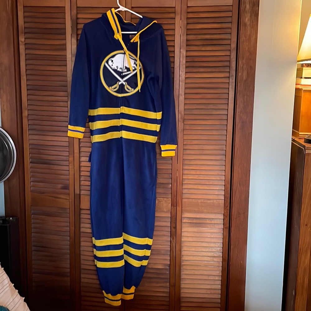 One piece sabres